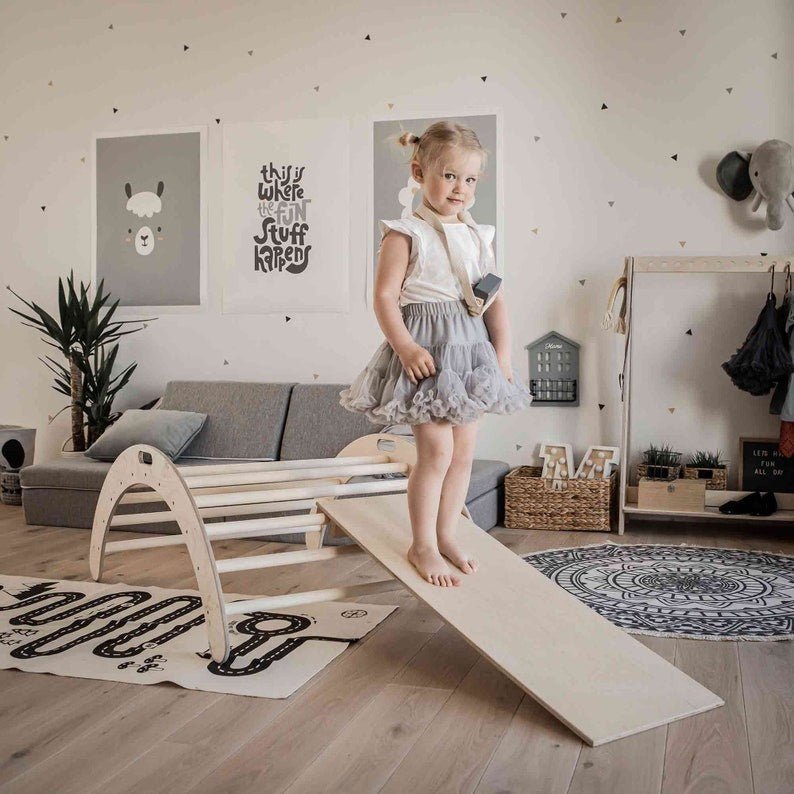 Montessori Climbing Arch With Ramp - TRIKIDO