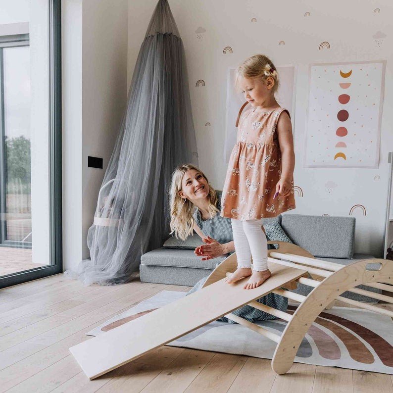 Montessori Climbing Arch With Ramp - TRIKIDO