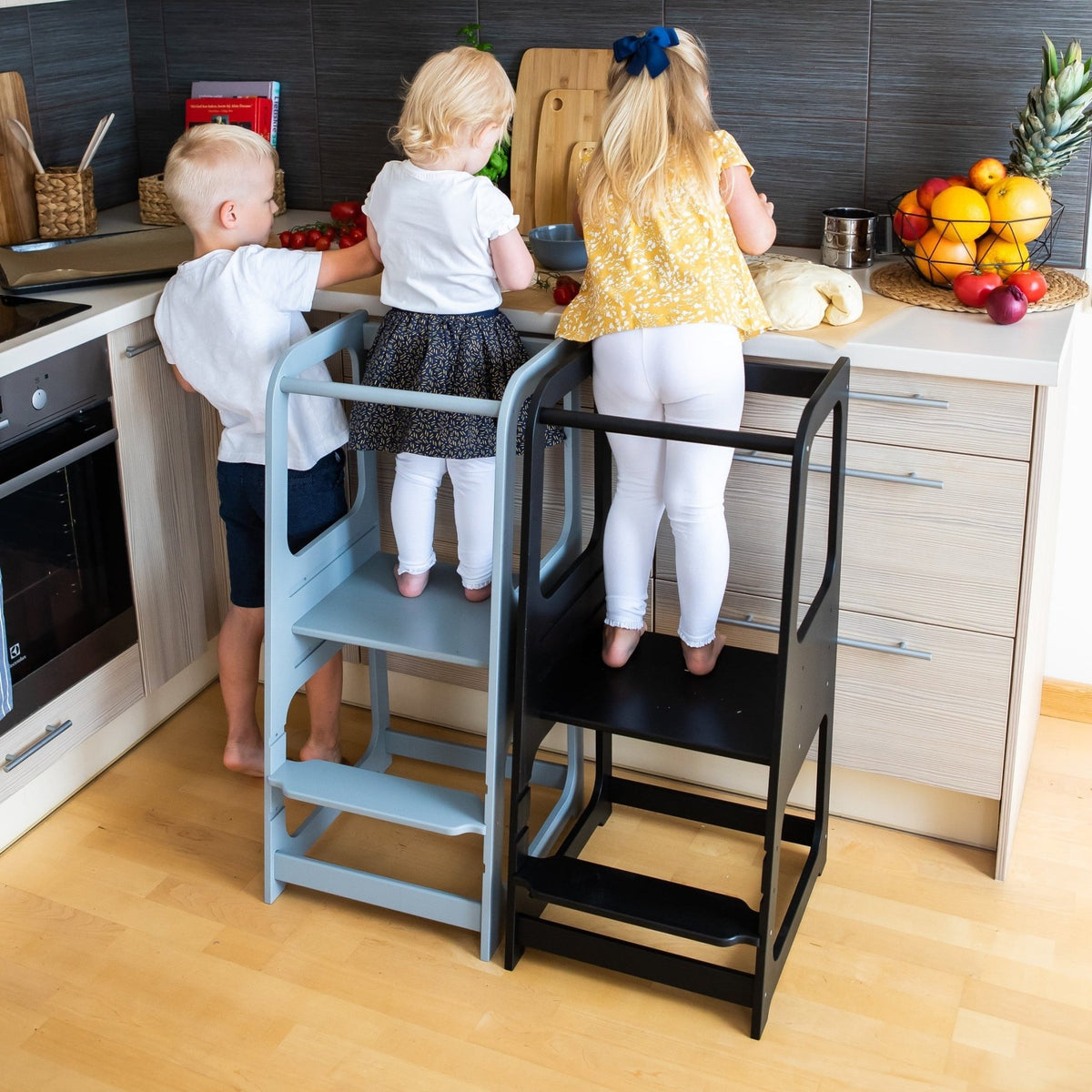 Montessori Helper Tower Step Stool - TRIKIDO